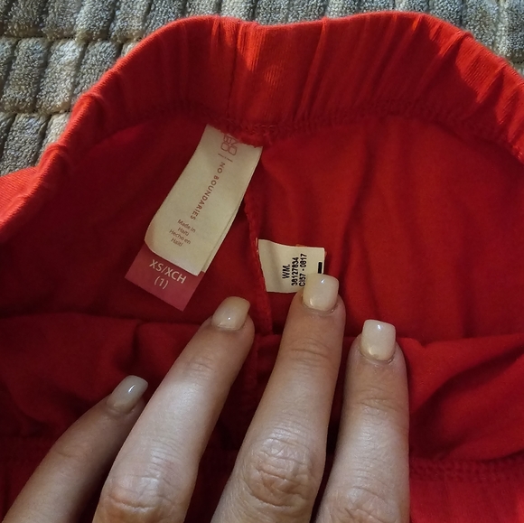 No Boundaries Size XS (1) Red Pants - Picture 3 of 3